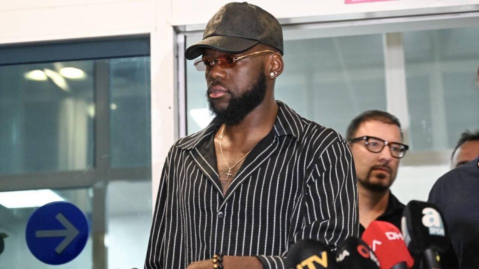 Beşiktaş, Jean Onana ile görüşmelere başlandığını duyurdu