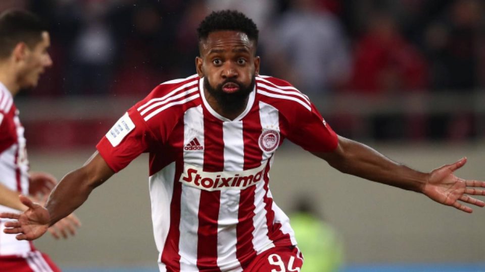 Cedric Bakambu Galatasaray için İstanbul’a geliyor