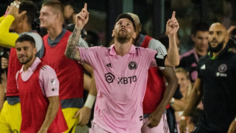 Messi ilk maçında Inter Miami’ye galibiyeti getirdi