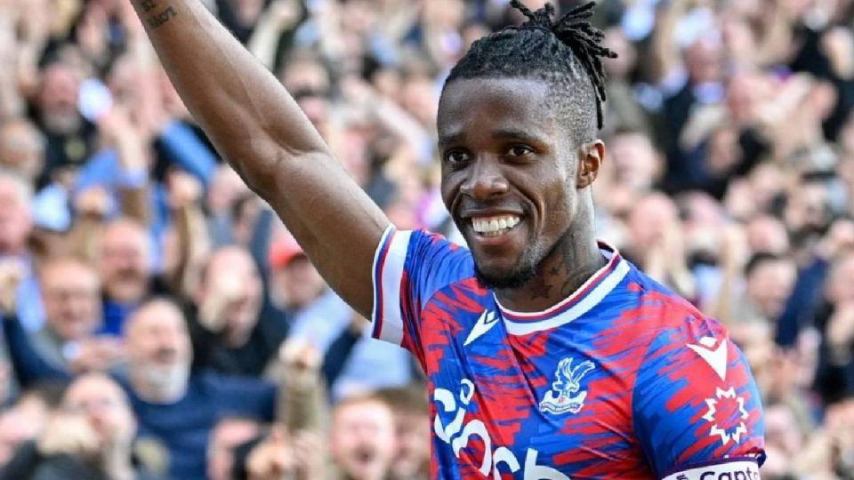 Sarı kırmızılı kulüp resmen açıkladı