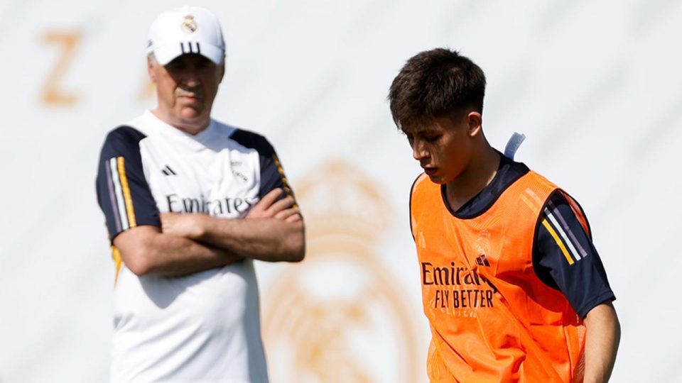 Milli futbolcu Arda Güler ameliyat edilecek