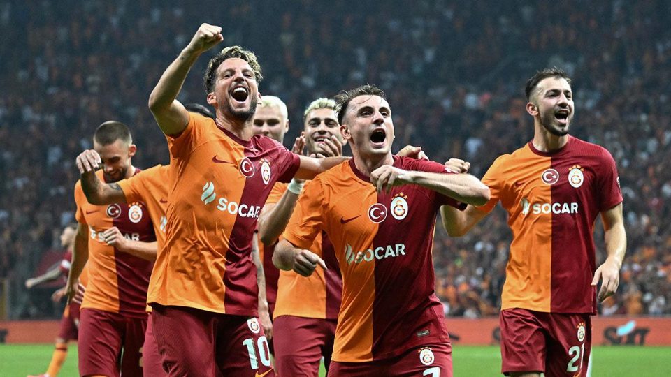 Son şampiyon Galatasaray sezonu Kayseri’de açacak